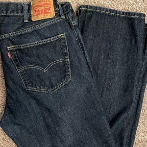 Levi’s 559 Dark wash jeans